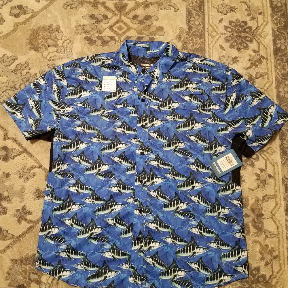 - NWT. Men's Reel Legends Marlin Swarm Marin…